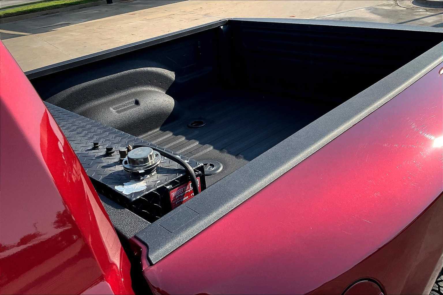 2024 Ram 3500 Laramie photo 30