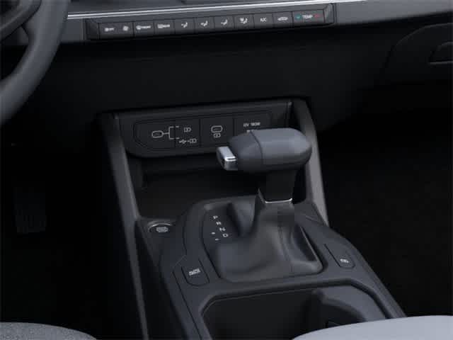 2025 Kia K4 LXS photo 21