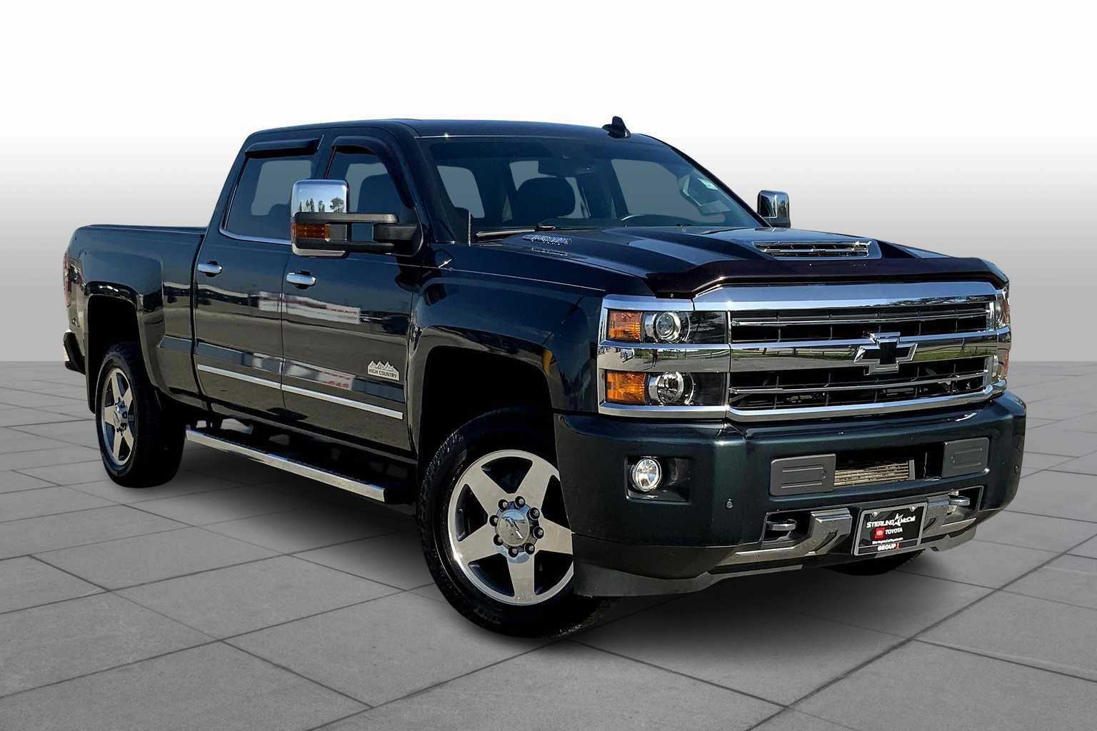 2019 Chevrolet Silverado 2500HD High Country photo 2