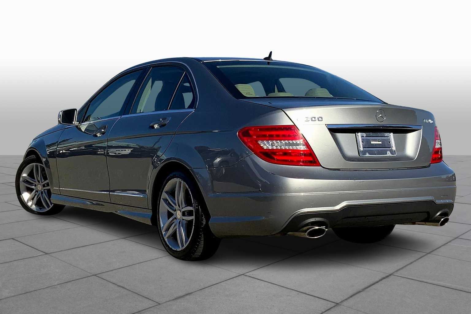 2012 Mercedes Benz C 300 Sport photo 11