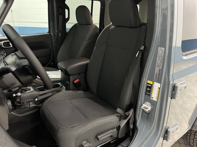 2026 Jeep Wrangler Sport S photo 4