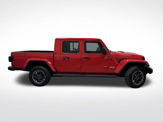 2022 Jeep Gladiator Overland photo 2