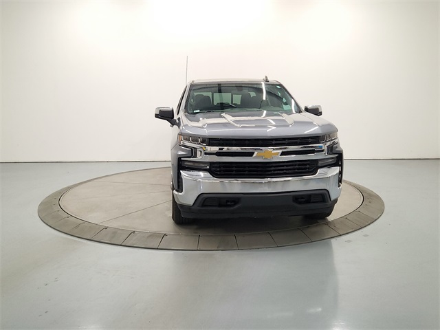 2020 Chevrolet Silverado 1500 LT photo 2