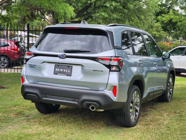 2025 Subaru Forester Touring photo 2