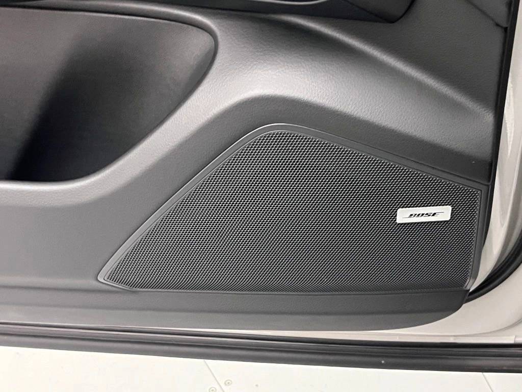 2026 Porsche Cayenne Coupe photo 19