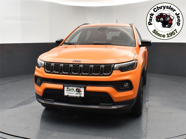 2026 Jeep Compass Latitude photo 2