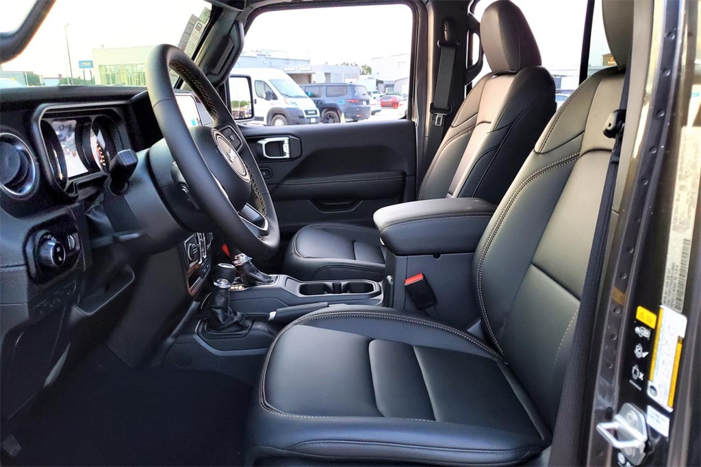 2025 Jeep Gladiator Texas Trail photo 7