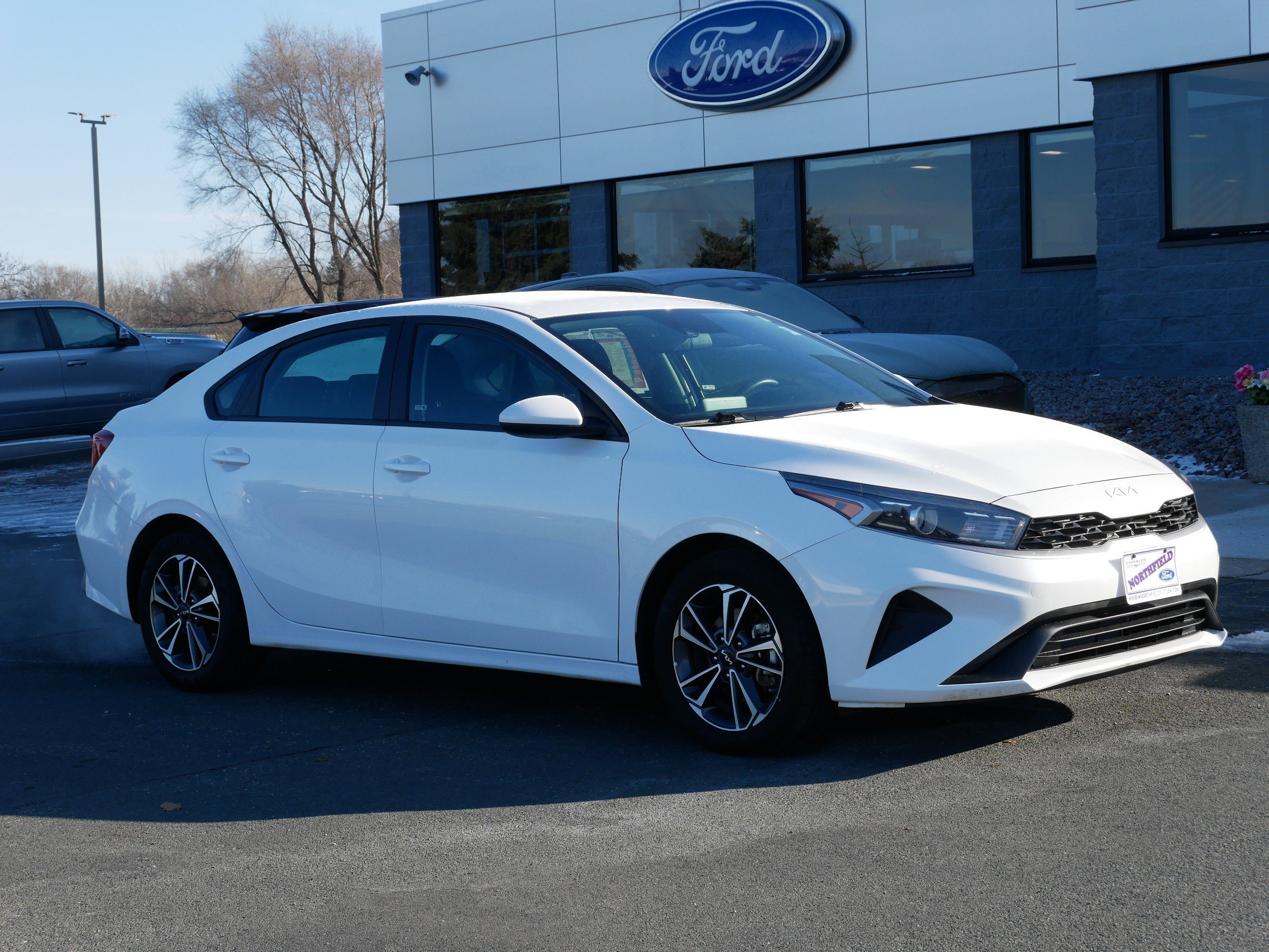 Used 2024 Kia Forte LXS with VIN 3KPF24AD2RE766054 for sale in Northfield, Minnesota