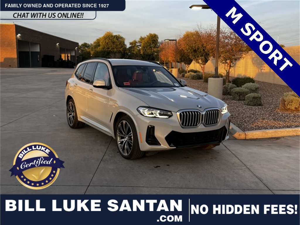 2022 BMW X3 30i's photo