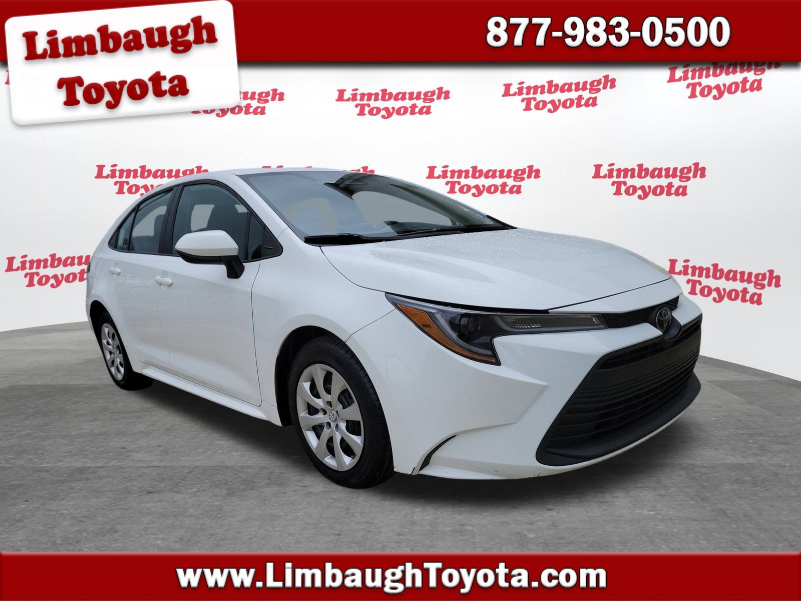 2023 Toyota Corolla LE's photo