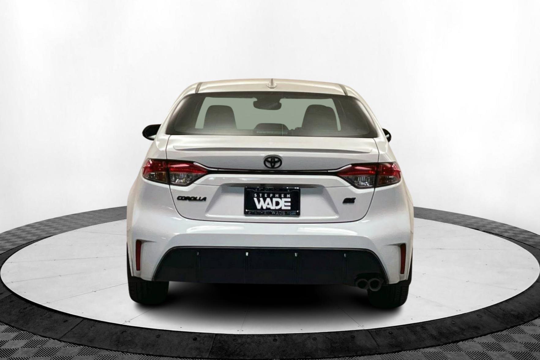 2023 Toyota Corolla SE photo 4