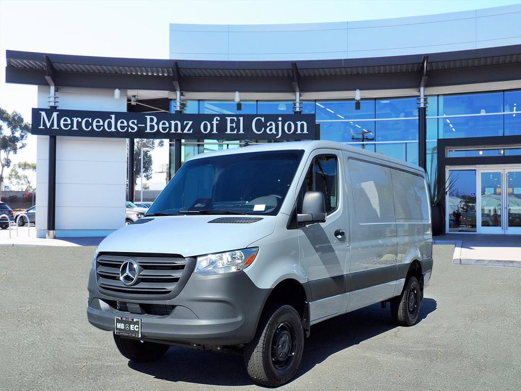 2025 Mercedes-Benz Sprinter Cargo Van Base's photo
