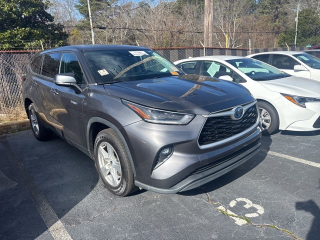 2021 Toyota Highlander LE's photo