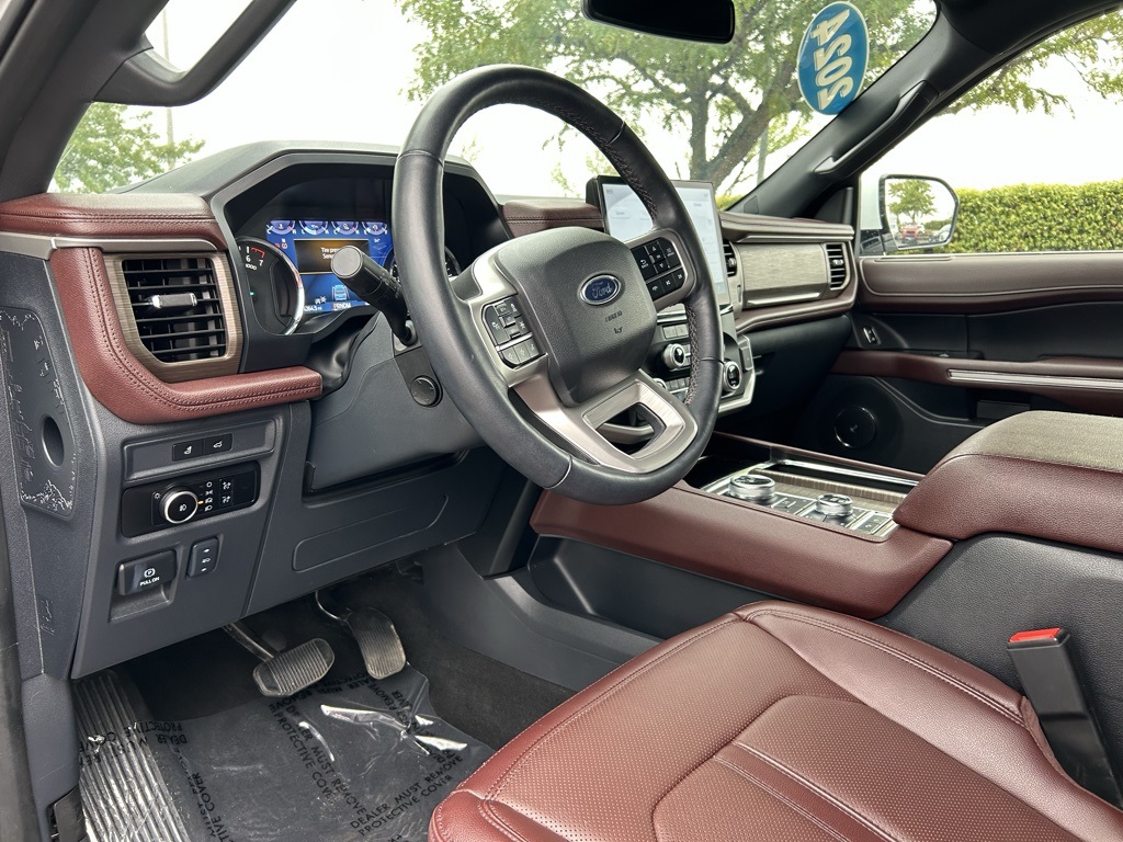 2024 Ford Expedition MAX Limited photo 13