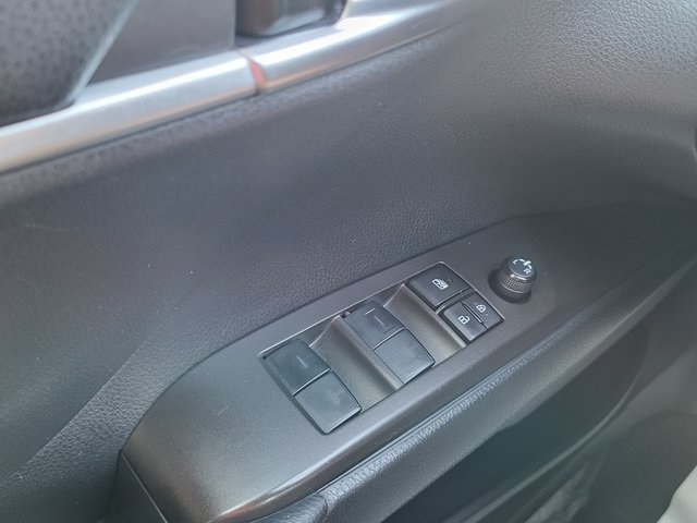 2023 Toyota Camry LE photo 25