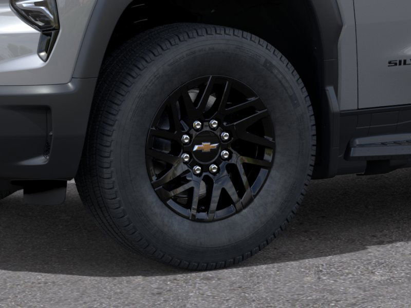 2026 Chevrolet Silverado EV LT photo 9