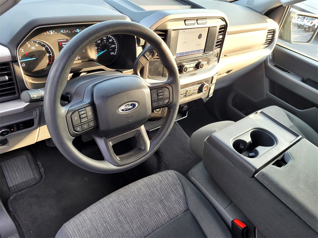 2023 Ford F-150 XLT photo 11