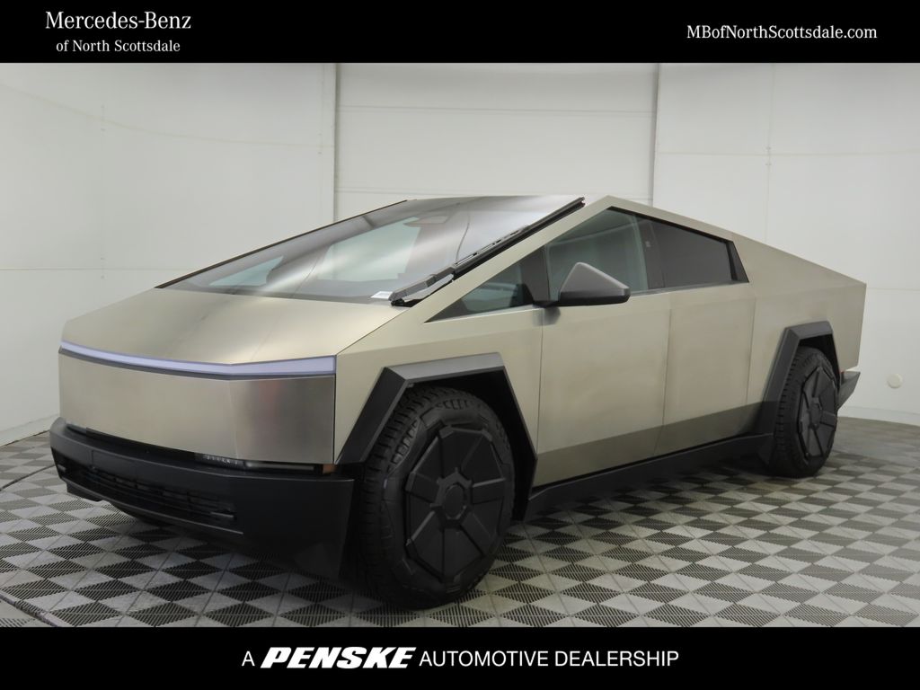 2024 Tesla Cybertruck Base's photo