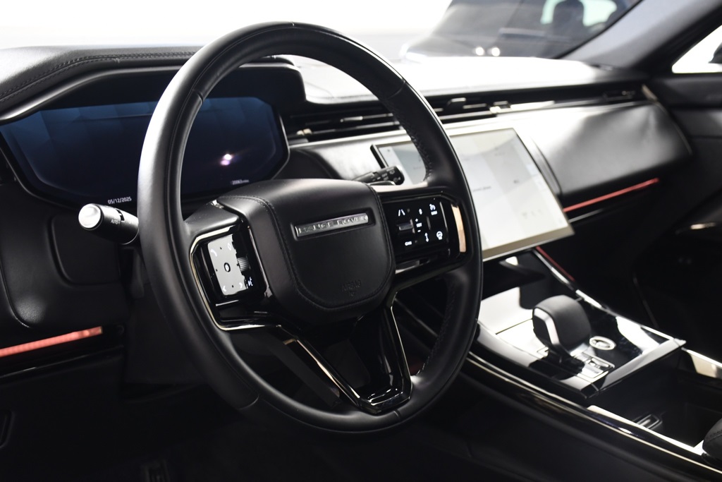2024 Land Rover Range Rover Sport P400 Dynamic SE photo 9