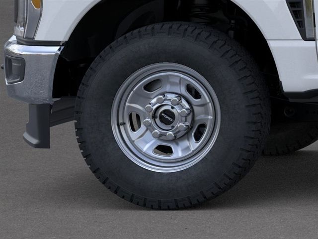 2025 FORD F-350 - Image 41