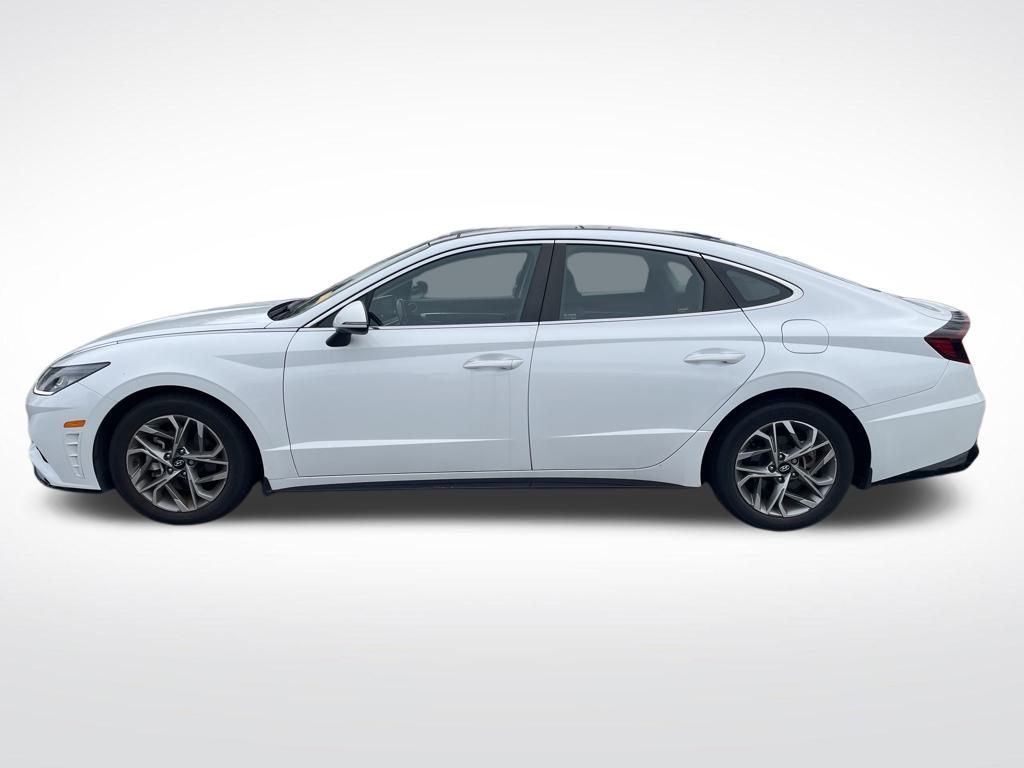 2021 Hyundai Sonata SEL Convenience photo 2