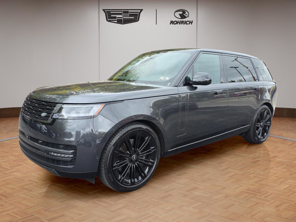 2025 Land Rover Range Rover SE's photo