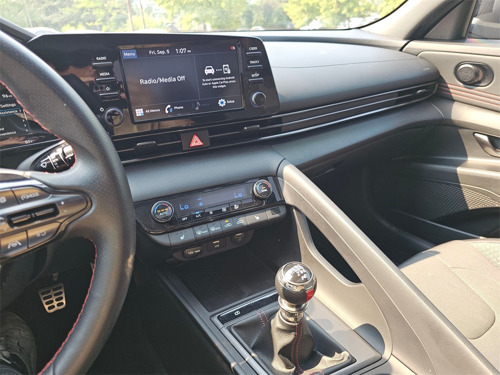 2021 Hyundai Elantra N Line photo 25