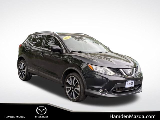 2018 Nissan Rogue Sport SL's photo