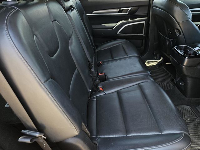 2020 Kia Telluride LX photo 24
