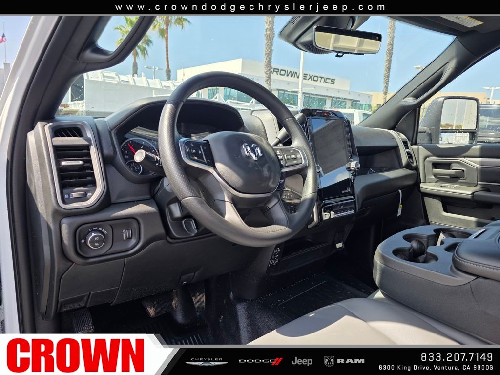 2026 Ram 5500 photo 14