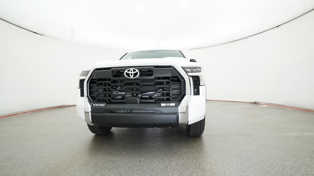 2025 Toyota Tundra SR5 photo 2