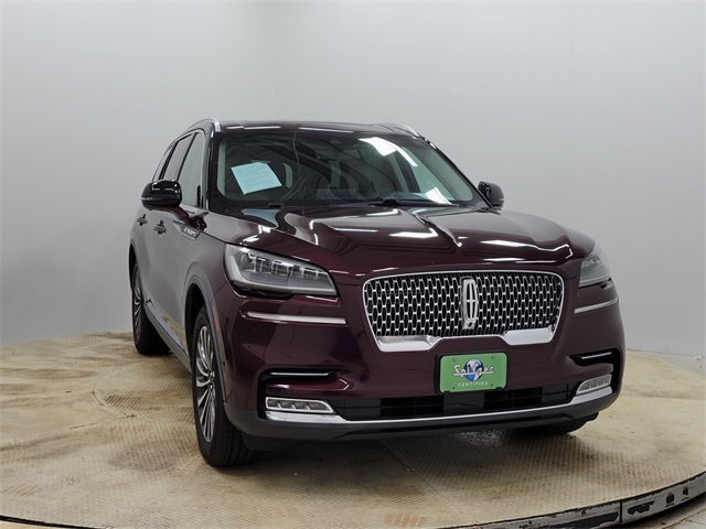 2021 Lincoln Aviator Reserve photo 3