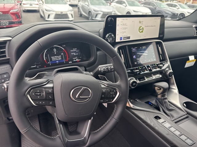 2025 Lexus LX 600 Premium photo 22