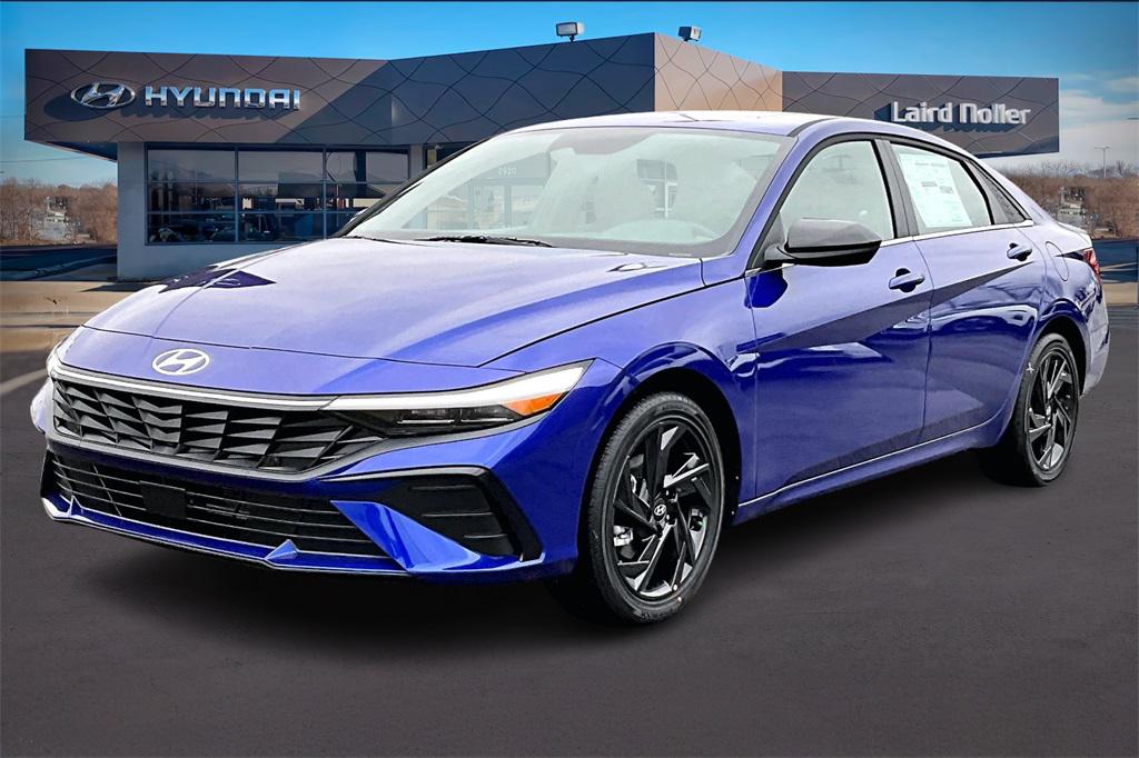 2026 Hyundai Elantra SEL's photo