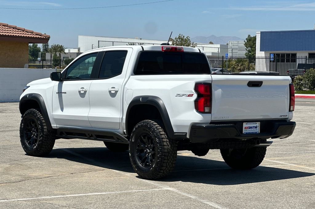 2025 Chevrolet Colorado ZR2 photo 6