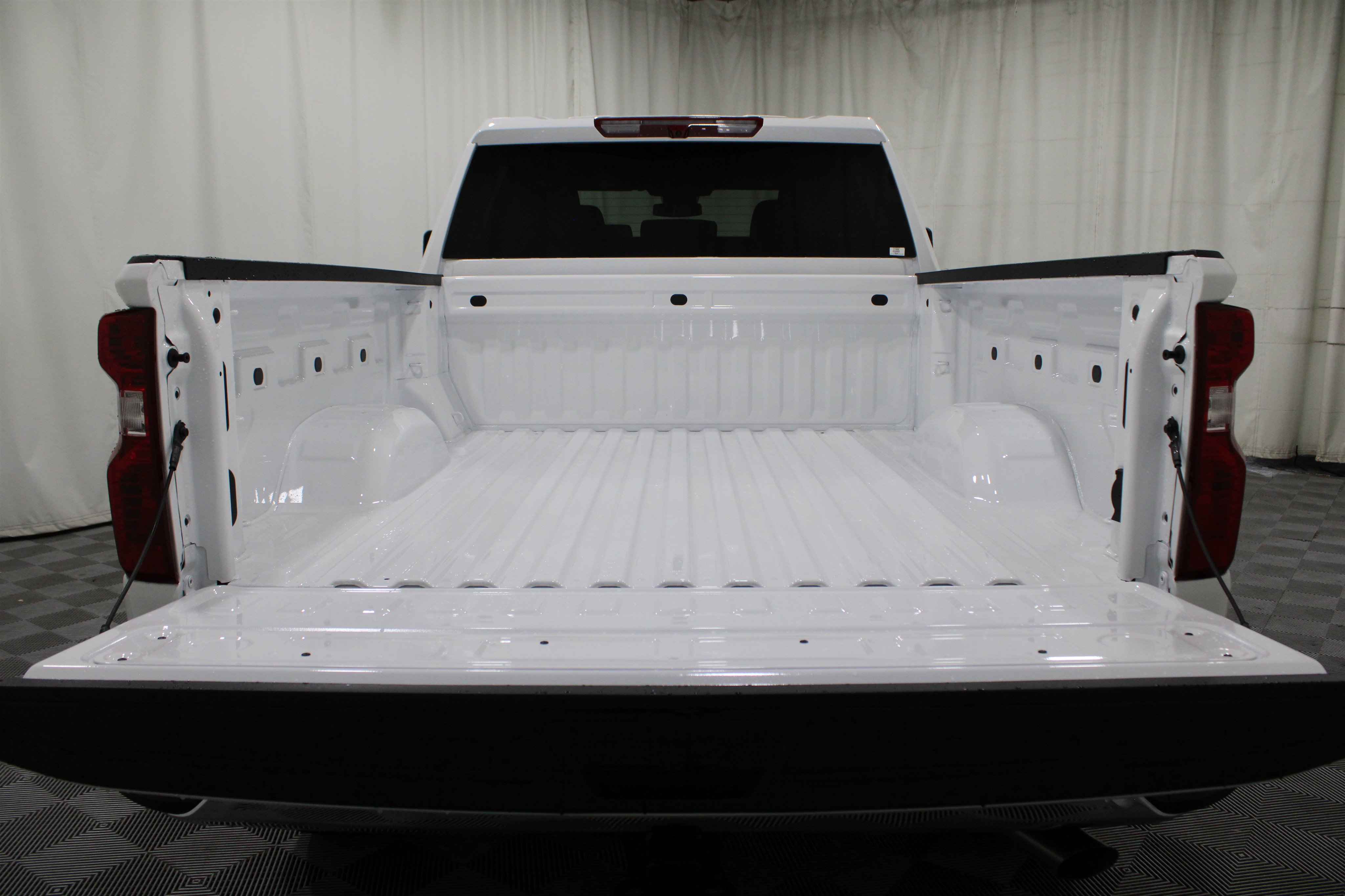 2025 Chevrolet Silverado 2500HD LT photo 26