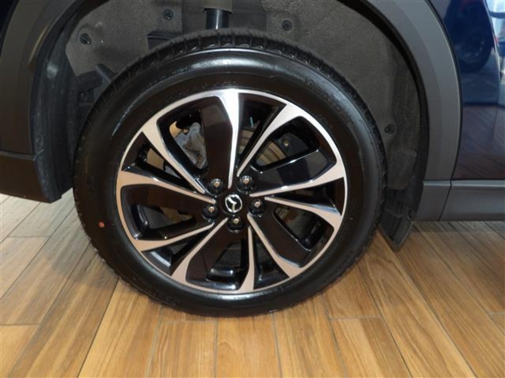 2022 Mazda CX-5 2.5 Premium Plus photo 5