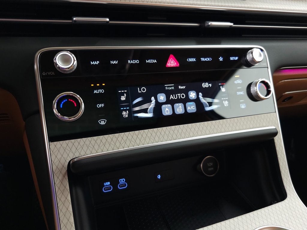 2025 Genesis GV80 3.5T Prestige photo 25