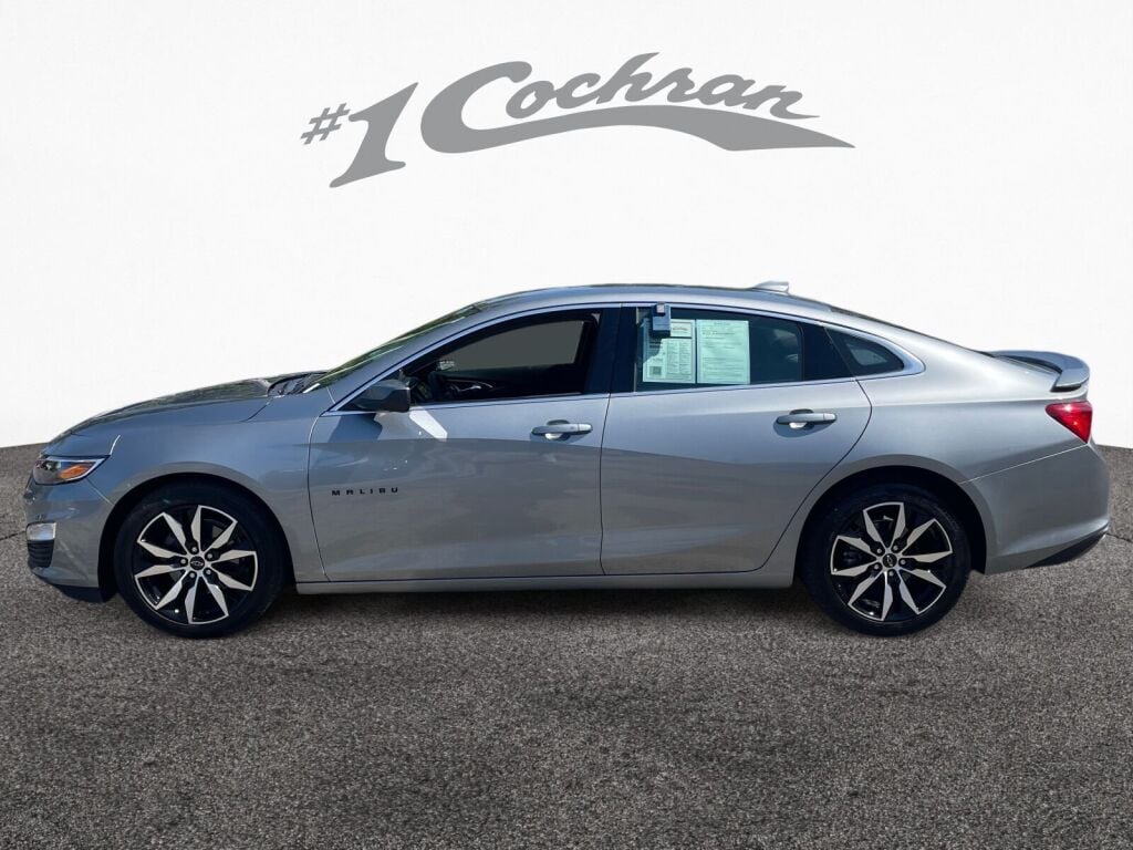 2023 Chevrolet Malibu RS photo 4