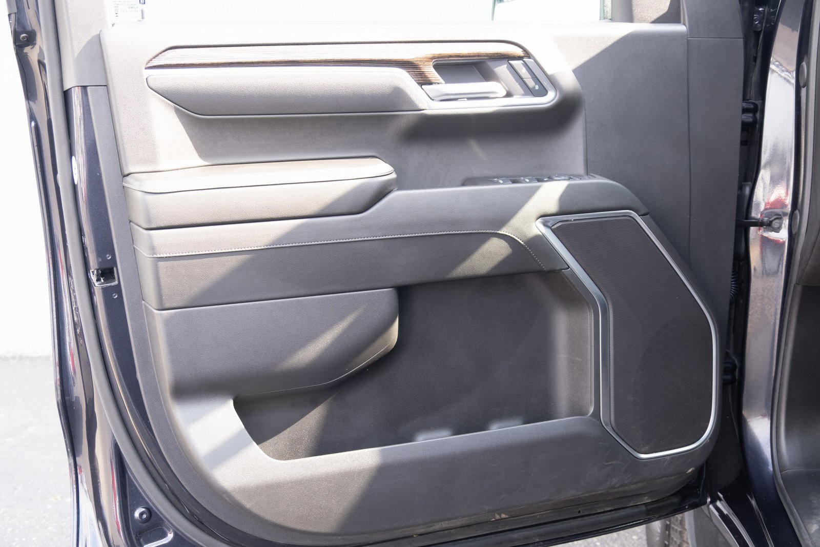 2025 Gmc Sierra 1500 Elevation photo 3