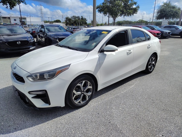 2019 Kia Forte FE LXS photo 4