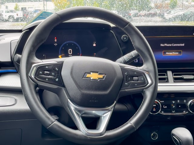 2024 Chevrolet Trax LT photo 6
