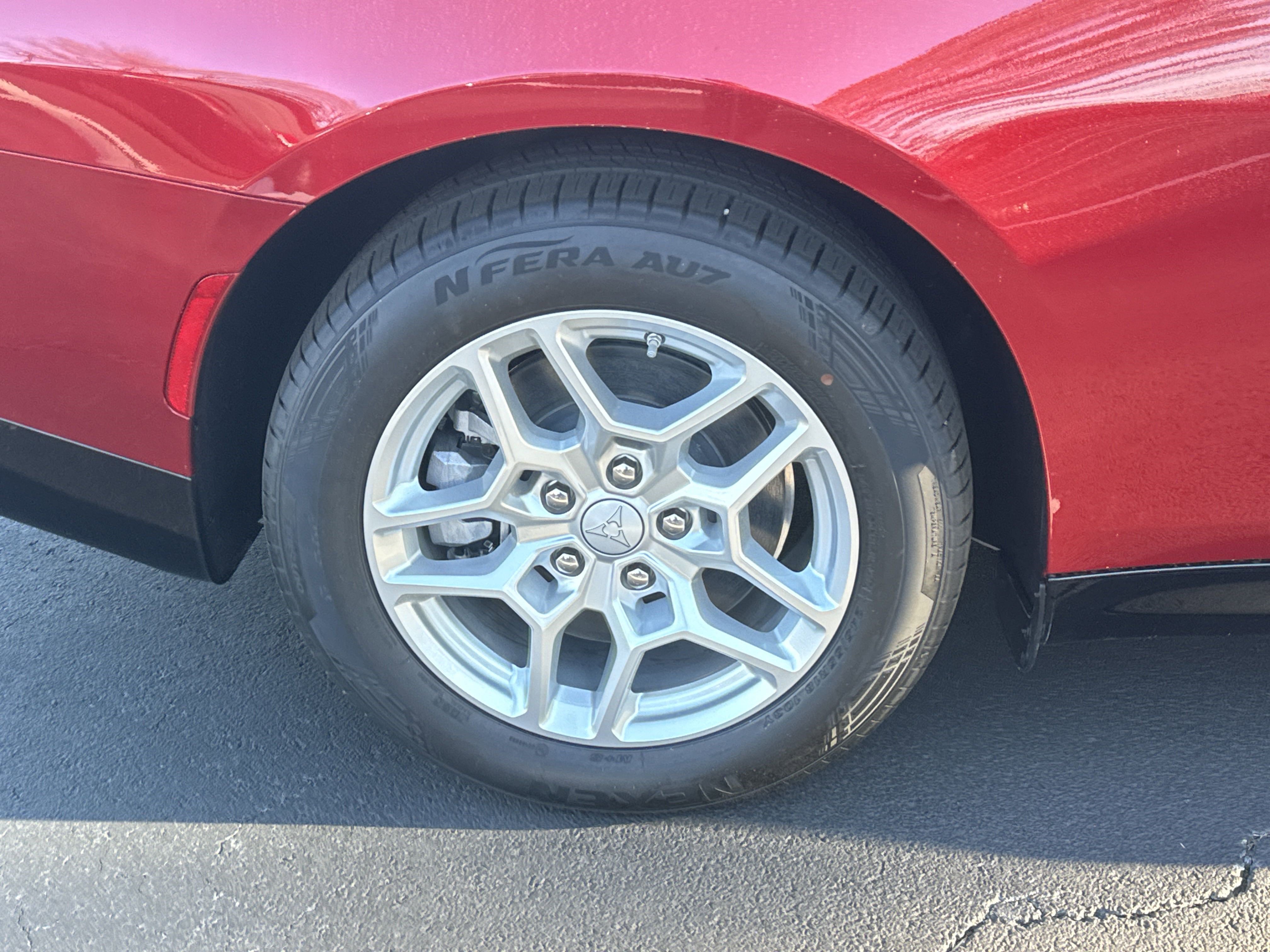 2025 Dodge Charger R/T photo 4