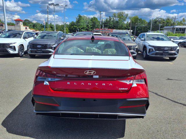2025 Hyundai Elantra Limited photo 4