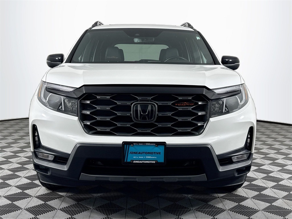 2022 Honda Passport TrailSport photo 2