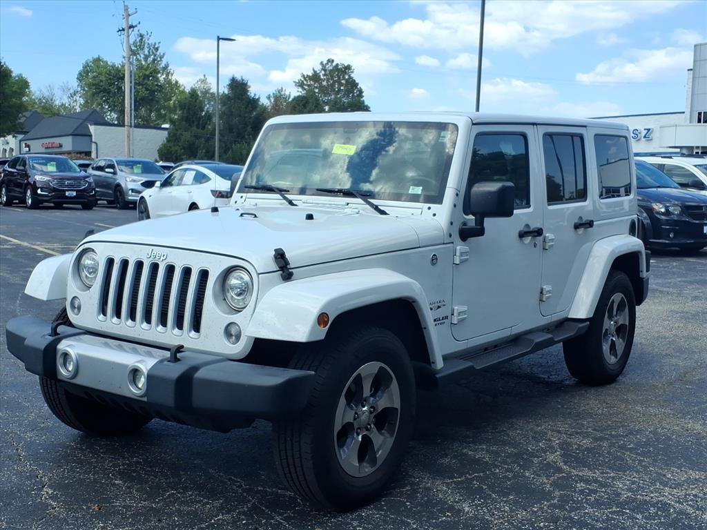 2017 Jeep Wrangler Unlimited Sahara photo 27
