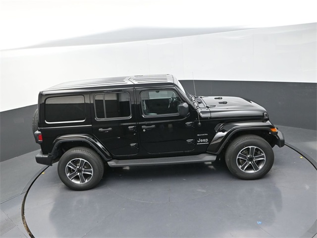 2023 Jeep Wrangler Sahara photo 22