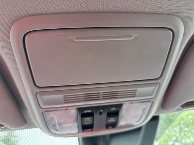 2018 Honda Odyssey EX-L photo 37