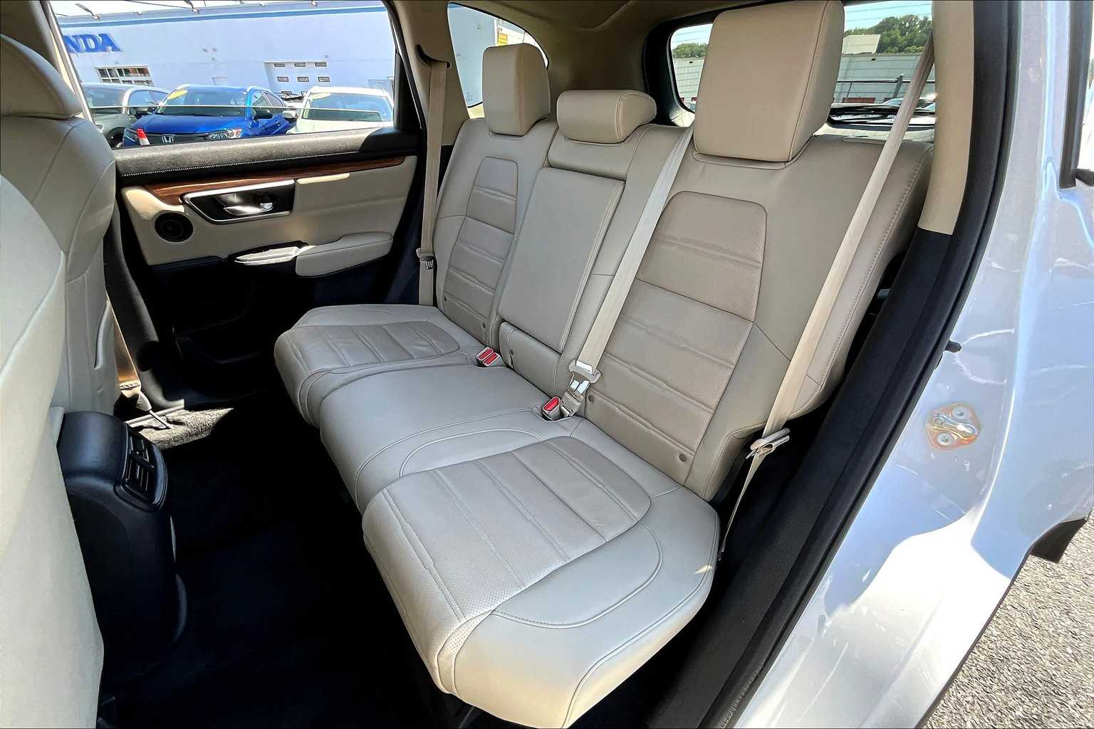 2019 Honda CR-V EX-L photo 9