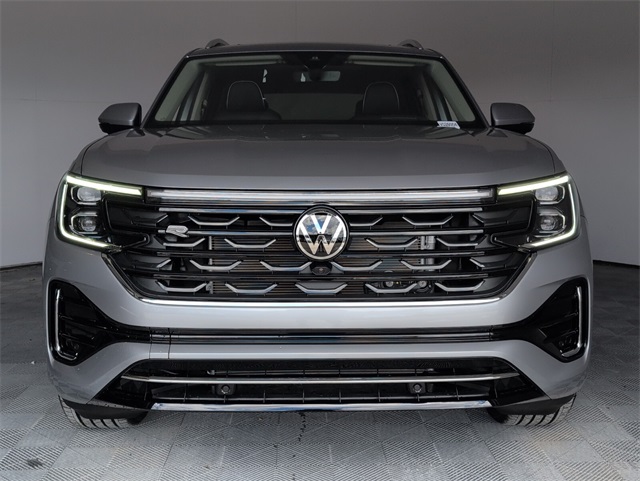 2026 Volkswagen Atlas SEL Premium R-Line photo 3
